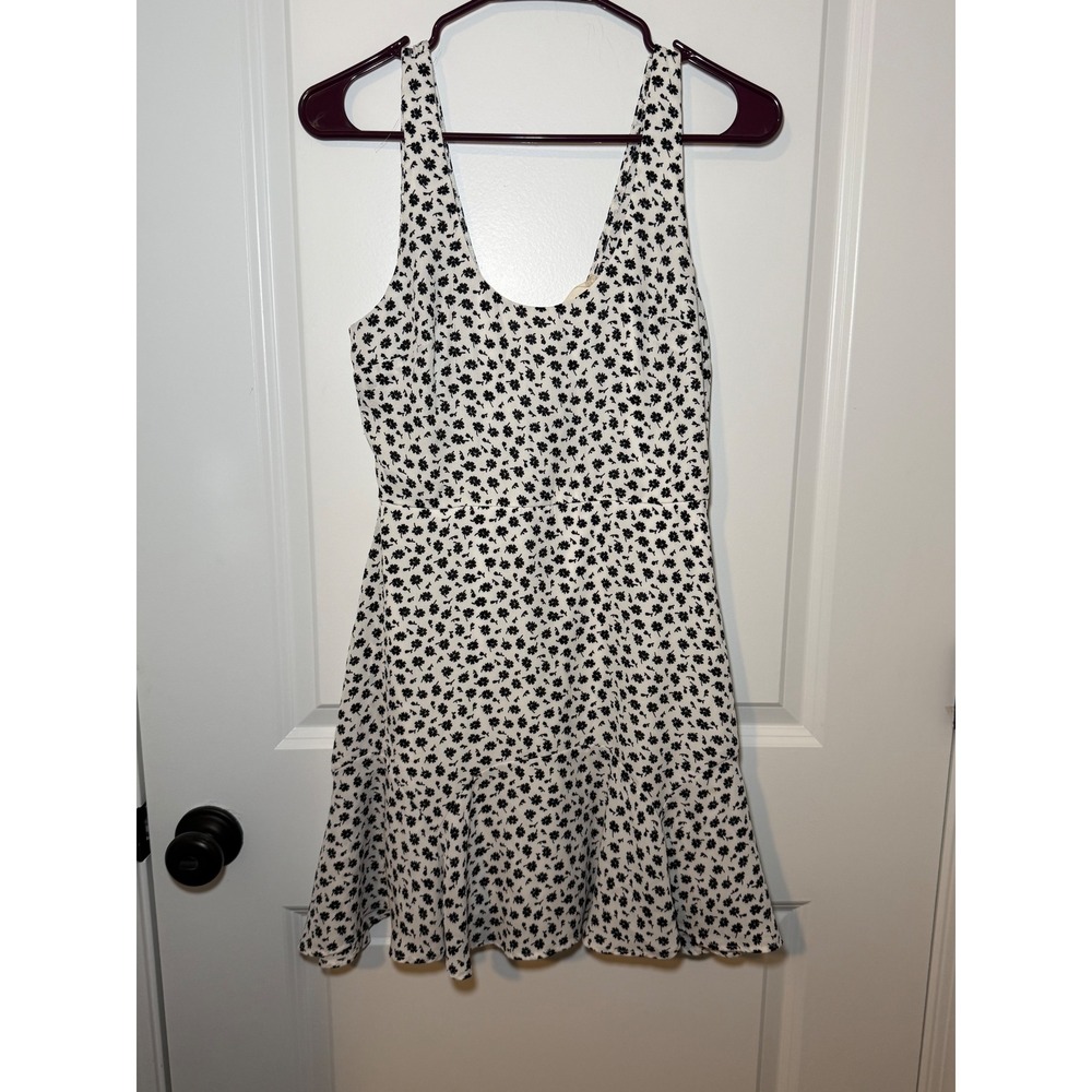 Altar'd State Floral Mini Dress Black White Sleeveless Ruffle Hem‎ Scoop Neck Sm